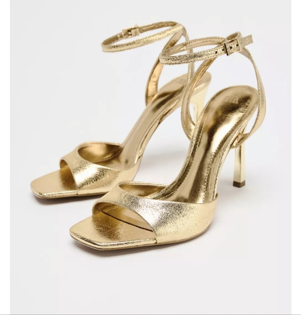 Elegant Gold Women's Heels Zara NWT